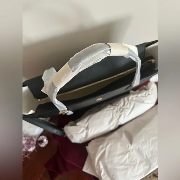 TORY BURCH• Emerson Small Tote• Price Firm - Picture 8 of 9